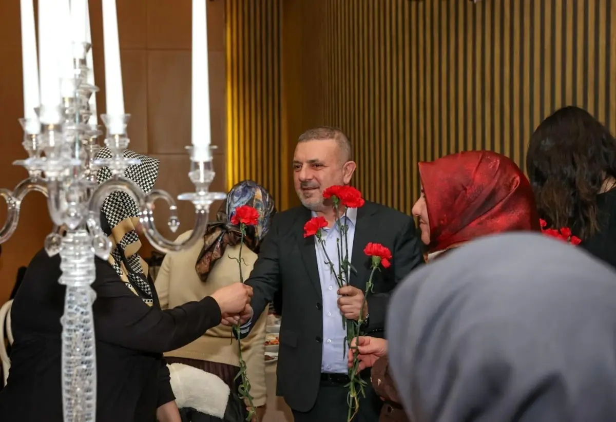 Sincan Belediyesi’nden 8 Mart Dünya Kadınlar Günü’ne Özel İftar Yemeği